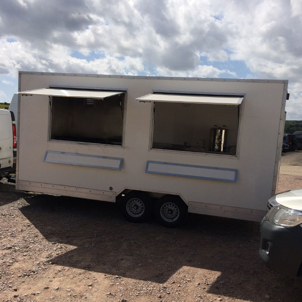 Catering-Trailer-Hire-16ft-trailer-image-2