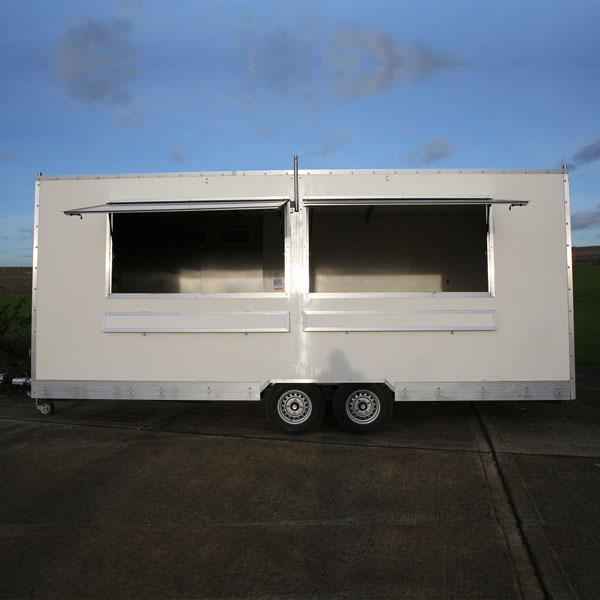 Catering-Trailer-Hire-19ft-trailer-image-1