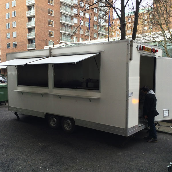 Catering-Trailer-Hire-19ft-trailer-image-5